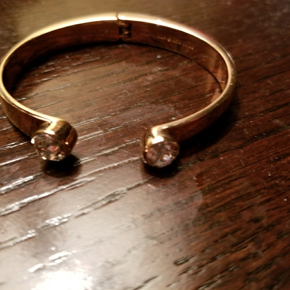 Kate Spade Rode Gold Bracelet - Picture 7 of 7